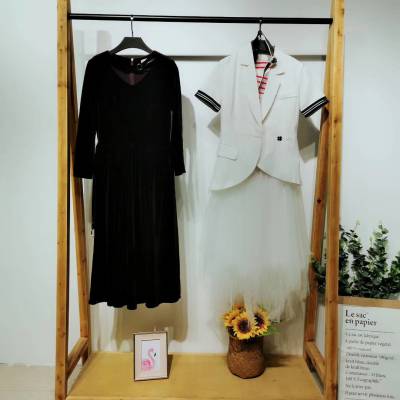广州品牌折扣女装2020春夏短袖撞色大圆角小西装 轻职业女装精品货源库存走份